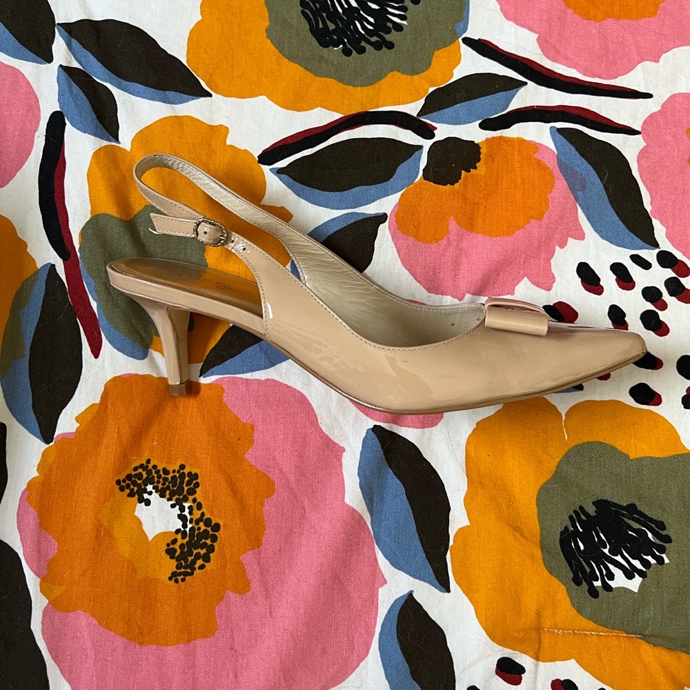 Lilly Pulitzer Nude Kitten Heels Size 8.5